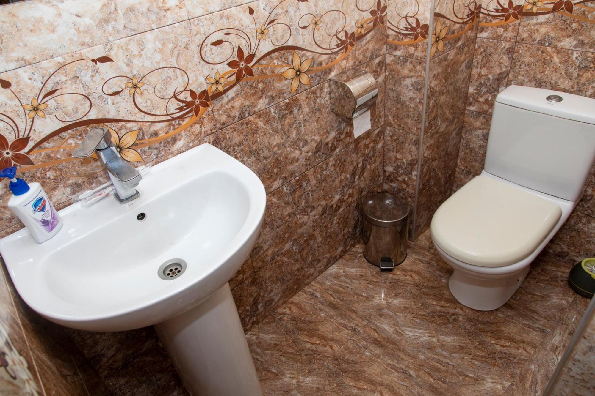 Fish Hotel Akhalkalaki Zewnętrze zdjęcie